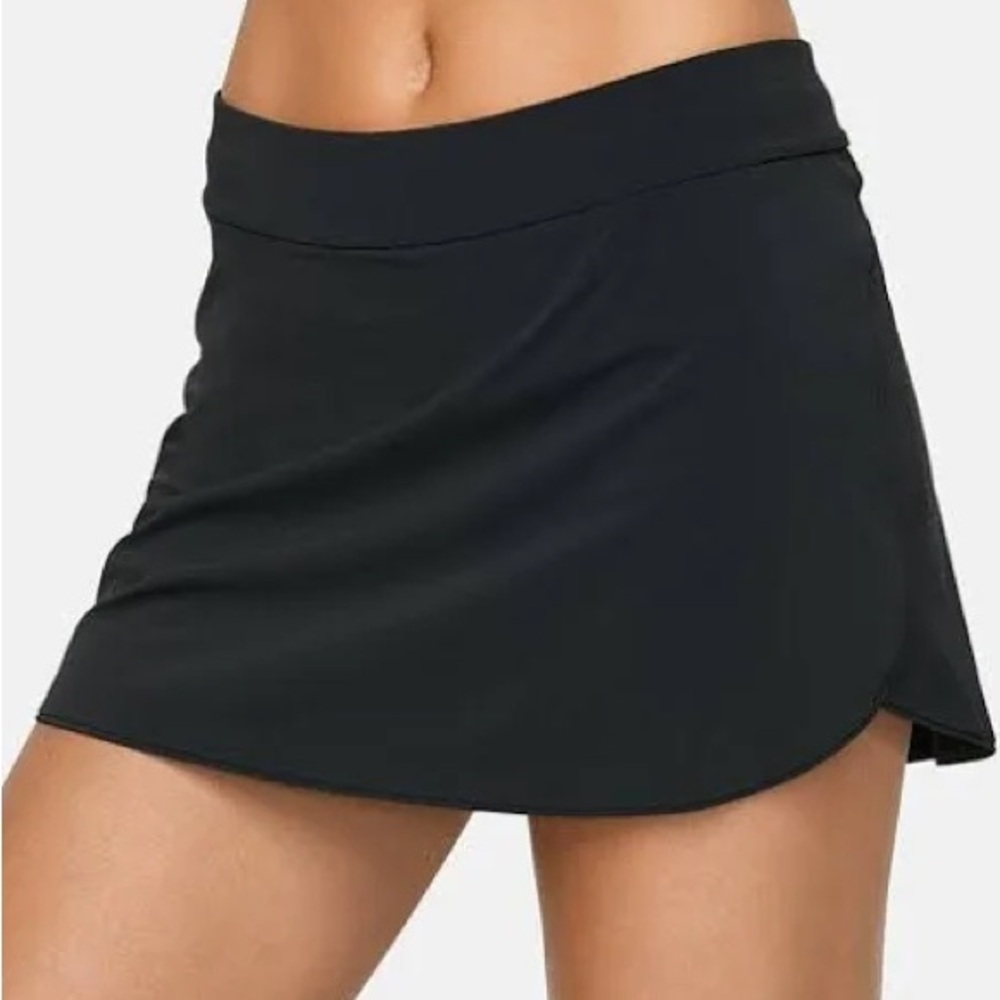 Outdoor Voices Black Active Skort